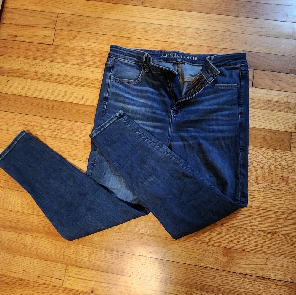 American Eagle Outfitters Dark Blue Ankle Jeans